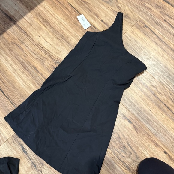NWT Outdoor Voices One Shoulder Exercise Athletic Dress - Picture 4 of 6